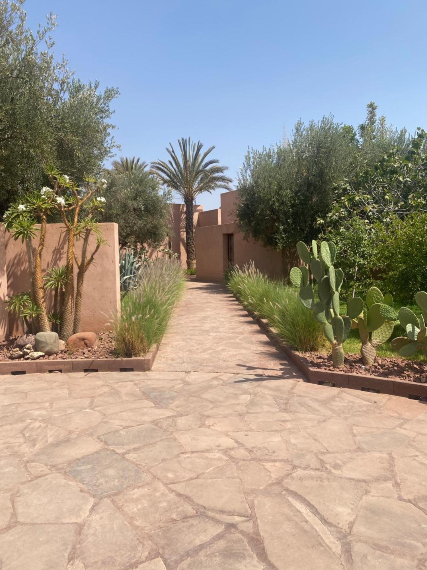 Jardin Sakina - Centre De Bien-Etre & Soins Holistiques - Chambre D'Hotes Bed and Breakfast Marrakesh Exterior foto