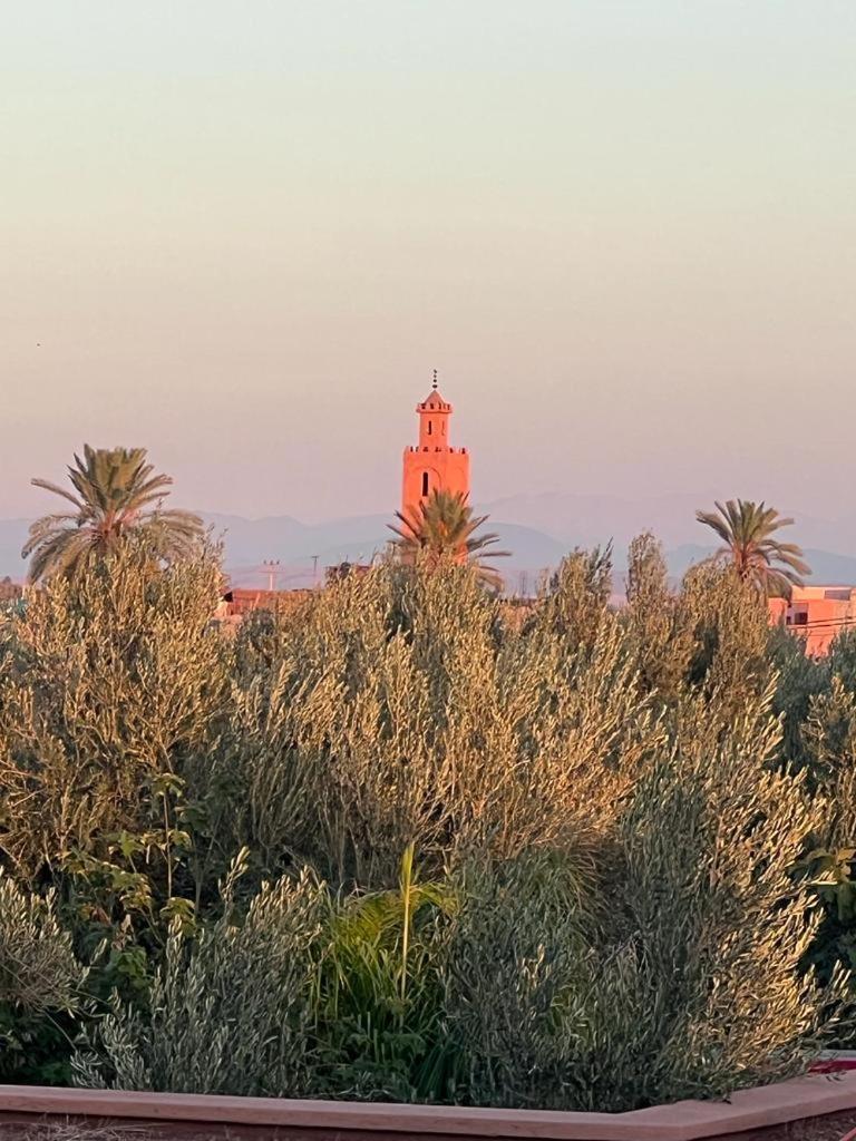 Jardin Sakina - Centre De Bien-Etre & Soins Holistiques - Chambre D'Hotes Bed and Breakfast Marrakesh Exterior foto